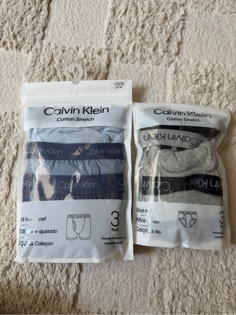 Calvin Klein Boys' Cotton Stretch Briefs 2 of 3 packs
